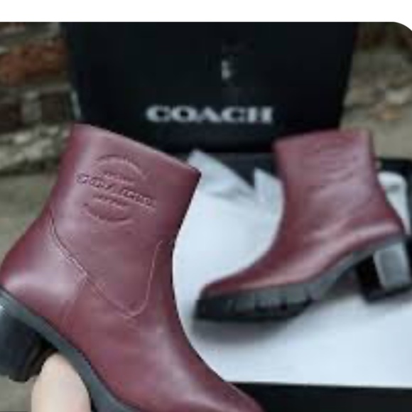 Brand New COACH Corinna Leather Bootie - Picture 7 of 11